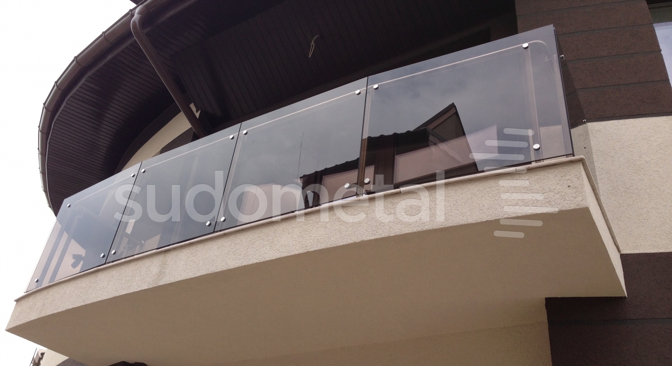Balustrada pentru balcon din inox cu sticla BT 012 4